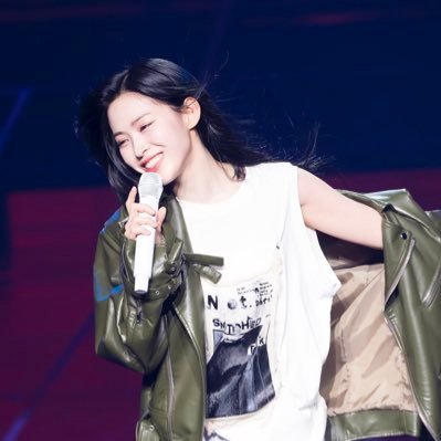 I love ITZY but Ryujin is always my priority.