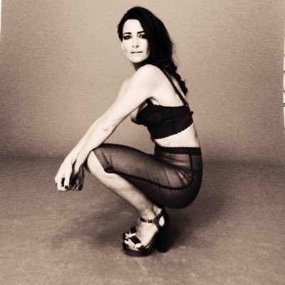 KIRSTY GALLACHER Profile