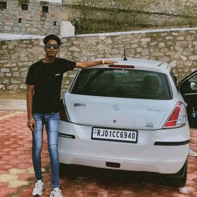 𝐈𝐍𝐃𝐈𝐀𝐍🇮🇳
                      🕉नमः शिवाय्

                                        Only great minds can afford a simple style⚡❤