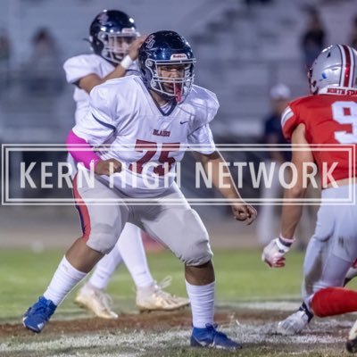 Co 26’| 6’1| weight:270| 3.0 GPA| T/DL