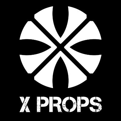 We are a prop making company, we aime to build the best replicas and props from various games, movies and animes.
https://t.co/Qb0bNgQbBS