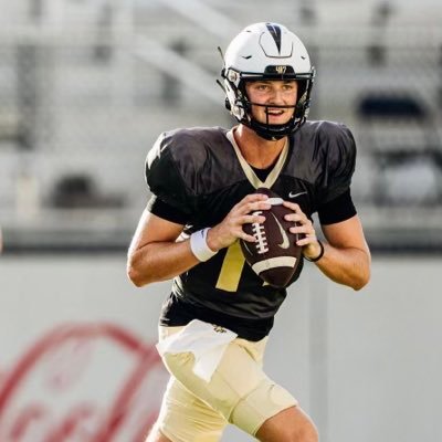 Portal QB - 3 yrs eligibility-Former QB @UCF🏈Seminole County Florida All-Time Leader in Passing Yards and Touchdown Passes