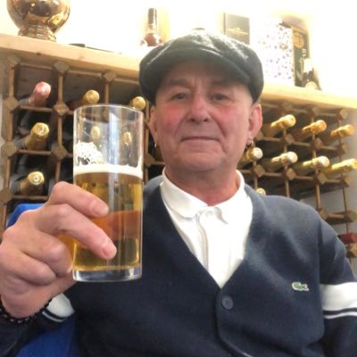 BazzaG14's profile picture. Carpenter .Portsmouth football fan horse racing loves carp fishing music guitar and loves a laugh