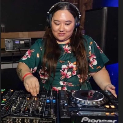 Filipina Junglist, DJ, Festival Producer @dentedfeelsnft @concretejunglesessionsl.a @sirenproject212  #junglist #dnb #hiphop #festival #creator