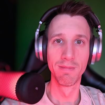 Hallo und willkommen auf meinen Twitch Kanal! Jeden Sonntag ab 19 Uhr, Montag ab 17 Uhr streame ich Live auf Twitch und am Samstag gibt es angekündigte Streams!