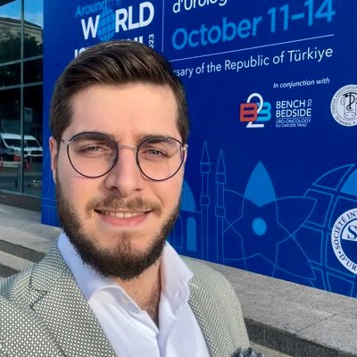 Kul. Üroloji asistanı/Urology Resident @GOP_EAH, @ESRUTurkey Board member,BvüTıp19’ @kinikbetuul ile Evli. Ebu İbrahim Hamza. innâ lillahi ve innâileyhi râci'ûn