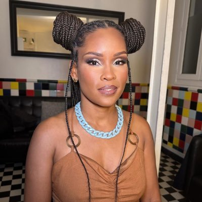 Freemyflo's profile picture. Rapper/Songwriter/Educator • 3 lingo bandit 🙅🏽 #Freemyflo #FLOALTC 🎤 New video « Pa bizwen onlo » out now!