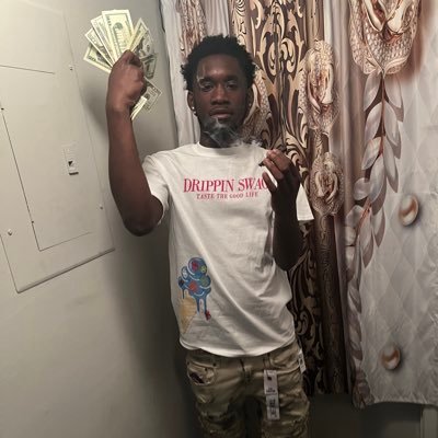 PO BAATRSZ🧬🦴 Diz Shit Is WILD 🌪️Records 💿 THE WORLD 🌎 IS YOURS