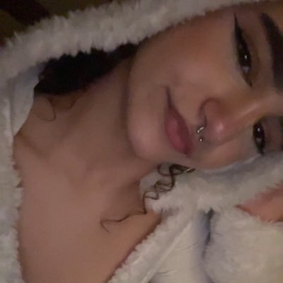 ReddRhena's profile picture. 𝖯𝖴𝖱𝖦𝖠𝖳𝖮𝖱𝖸'𝖲 𝖦𝖨𝖵𝖤𝖭 𝖳𝖮 𝖳𝖧𝖤 𝖣𝖱𝖤𝖠𝖬𝖤𝖱𝖲 , ⠀ 𝖡𝖴𝖳 𝖳𝖧𝖤 𝖶𝖮𝖱𝖫𝖣 𝖡𝖤𝖫𝖮𝖭𝖦𝖲 𝖳𝖮 𝖳𝖧𝖮𝖲𝖤 𝖶𝖧𝖮 𝗣𝗟𝗢𝗪 𝗧𝗛𝗘 𝗦𝗛𝗜𝗧 .