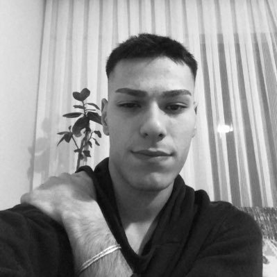 ulannmert's profile picture. ;)