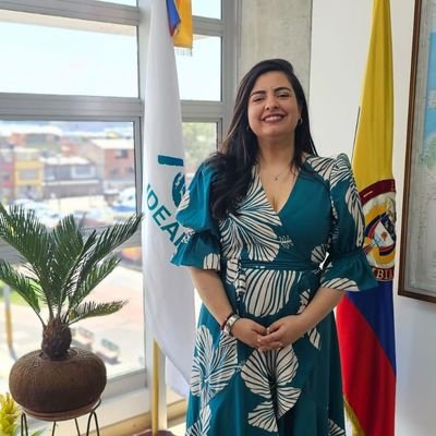 Científica Ambiental. Directora General del Instituto de Hidrología, Meteorología y Estudios Ambientales @IDEAMColombia 🍃