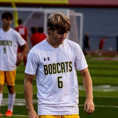 BLHS '26 ⚽️🏋‍♂️🏃 | 5'9 155 lbs |