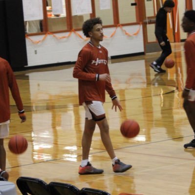 6’2 PG/SG ATX Class of 24’