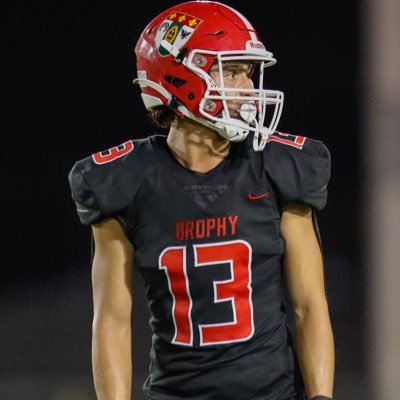 Brophy College Prep Receiver || Class of 25 || American Kenpo Black Belt || 4.168 GPA || All-Region 1st Team || 6A All-Conference Honorable Mention ||