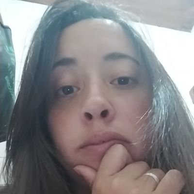 Luu_Lacuadraa's profile picture. 17, 31, 28 😍
Luna Ariel, Francesca y Emma Maylen
Mamá de ellas 😍