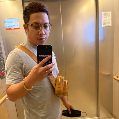 AbdulHalim44's profile picture. 1991