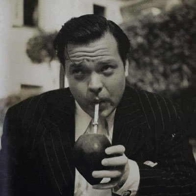 Orson Welles tomando mate