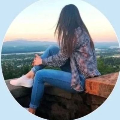 aashv62882's profile picture. चलते रहेंगे काफिले मेरे बगैर भी यहां,
एक सितारा टूट जाने से आसमान सुना नहीं होता!!

*राधे-राधे*