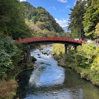 bun25156's profile picture. お笑い、ギター、カラオケ、ランニング、競歩 、ルービックキューブ等、まだまだ知らない事が多すぎる