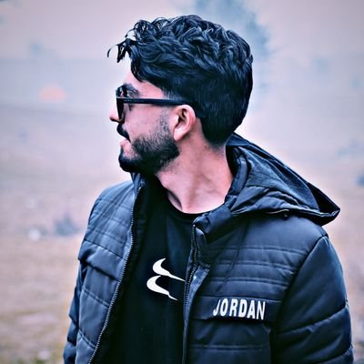 MohamadGanji00's profile picture. ^°Life does not lives without dreams°^🌙