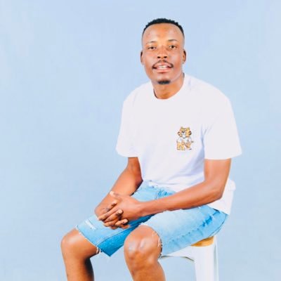SFujuka's profile picture. 2018 Media student graduate 
Journalist 
Radio personality
MC
Last born
Down to Earth
Chiefs supporter
Journalist @Giyani View and Mathonsi Media