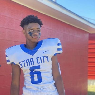 5'8 8th grade, 155 lbs 🏀/ 🏈 Star City Middle School, RB/CB/WR/LB, SF, 0 🌟 3.3, GPA. #6 and #1