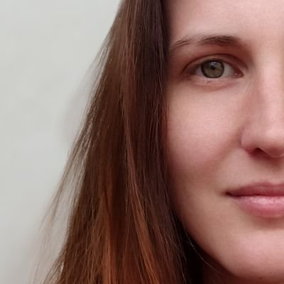 valerieschreibt's profile picture. editor/content creator✍🏻 
NGO work
Alltagsschmankerln ☕
sie/ihr
❤️💜💙