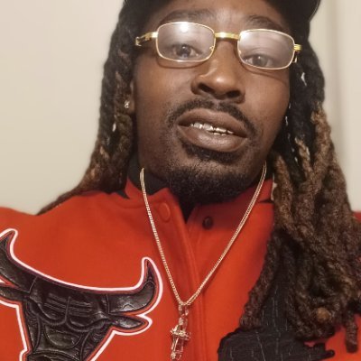 MR TRAP HIMSELF, GOD 😇 DEN THE BAG 🎒 BOW OUR HEADS ‼️‼️ NOW LET'S EAT 🛒🛒👟🥾👞👕👖💷💶💵💴🪙💰💸🌉🌃🌁🛕🕍🏘🏘🏠🏠