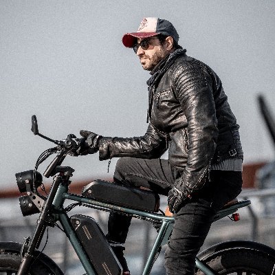 E-bikes got you buzzing?  BK42 Cycles is your one-stop shop for reviews, builds, & adventures! ‍Get ready to ride with passion! ⚡️
https://t.co/JVHcEtUcEv