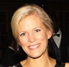Communications consultant, mom of twin boys, lover of sweet things. RT usually means I wish I had written that.
