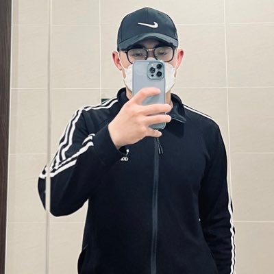 ducduon01922415's profile picture. 