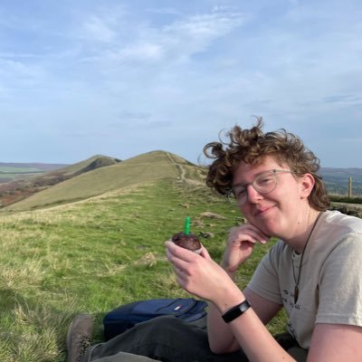 27. Library rat 🐀 occasional poet ✨ new professional rep @ CILIP NW 📚 (he/they) 🏳️‍⚧️