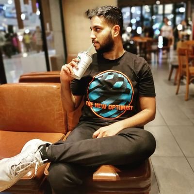 Sakshamx12's profile picture. 🙋🏻 Client Acquisition |  @snapsierra