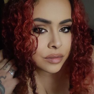🔥 Twin flame to @zombintelligent
🇺🇸Just a Cali girl who fell for a Scotsman🏴
❤️🔥Mom of 3🐵🐱🐶
❤️Living my dream
❤️Soon to be wifey ❤️