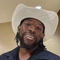 Friday (@slyzero15) 's Twitter Profile