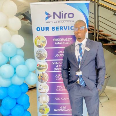 Gambian🇬🇲, proud Muslim. Respect ✊ every human being. love to share ideas and thoughts 💭 Works at Niro Company Ltd. Liverpool fan 🙌