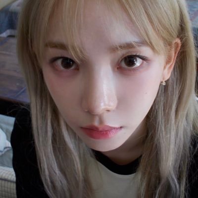 mjisnemo's profile picture. minjeong is the best