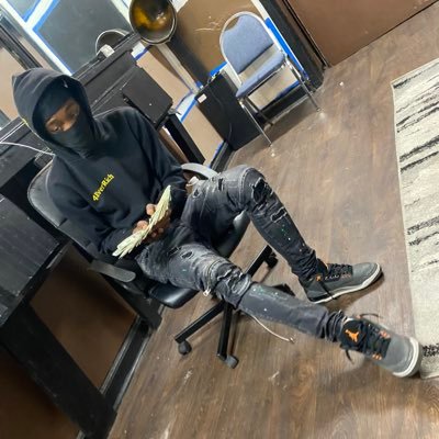 1012 str8thugga litLikehuncho lil blick just wanna get off da za 🍀