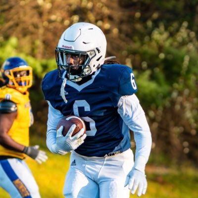 6’0, RB 🏈@Sussexfootball5 🦹🏾‍♂️, email: Byrdquartius@gmail.com, AA degree in hand 🤲🏾🌞📍New Jersey /Charlotte ♎️⚖️#JucoProduct