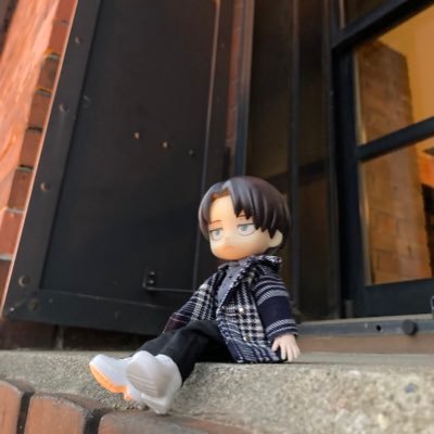 rinarin0108's profile picture. 古川雄大と佐藤健ファンクラブ会員💕黒執事🖤セバスチャンミカエリス🥰リヴァイアッカーマン❤️進撃の巨人 💕