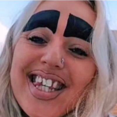 SzwebsKathleen's profile picture. Runaway Scot 🇦🇺 | Family deserter, estranged brat | Dropout, parasite, debt dodger | Ghosted parents + drift through life as shameless human wreckage 🦘