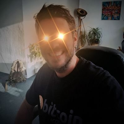 AquAriu73093326's profile picture. 