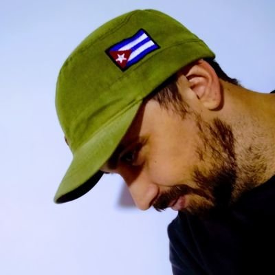 crisnerista's profile picture.