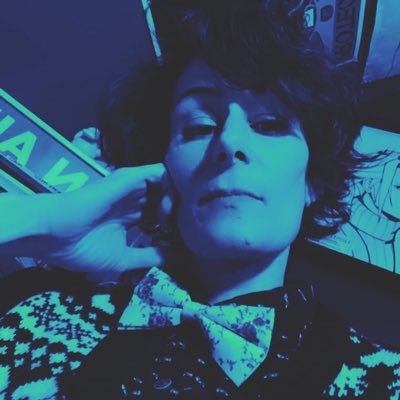 Belhelmelissa's profile picture. crybaby man