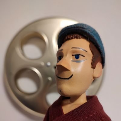 Autistic aspiring filmmaker/artist; interested in writing, directing, animation/FX, puppetry, & voice over. Also an overall oddball. (27, He/Him, Bi)