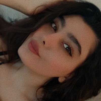 khalaj79's profile picture. که هستی ؟
- ته مانده‌ای از خودم ..
🤍🖇