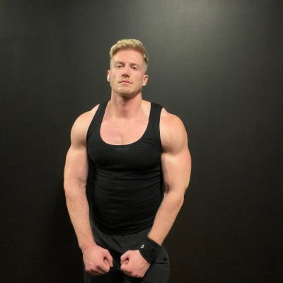 KimLes20's profile picture. 🚫porn, sales , 🚫No politics.  Proud to live in American Conservative 🌺 .  I follow back selectively🌺.  FREE DM. No Cash APP$$🚫 😉