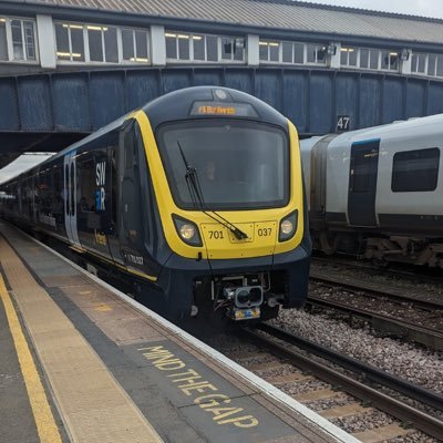 16, passionate railway fan and trainspotter(when i get the chance).it is always good to fail, failure is always 1 step closer to success @mancity ⚽️🩵