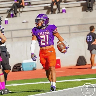 AngieGalind31's profile picture. 