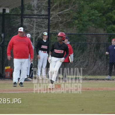 God First 💪🏽🏈 ⚾️C/O 25 Position: Pitcher/Second base Hometown: Savannah Georgia High School: Herschel Jenkins School barnesmaurice26@gmail